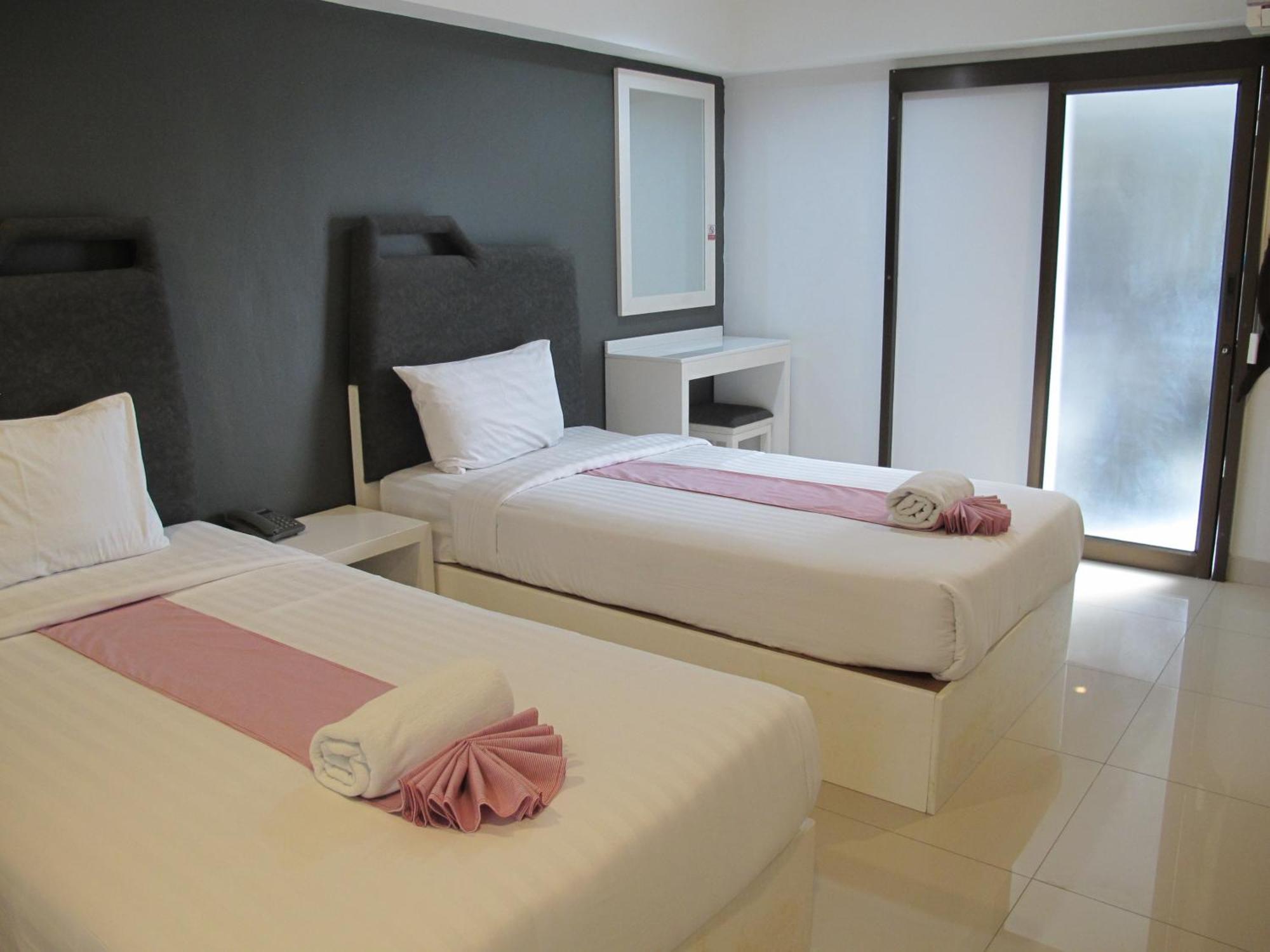 Sunny Residence Bangkok Esterno foto