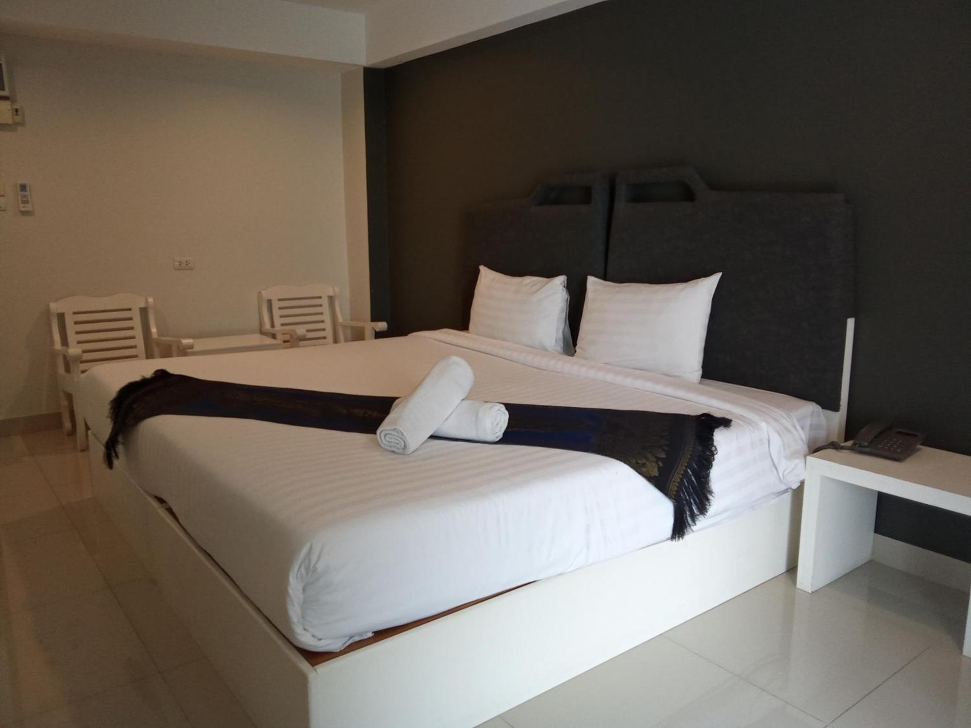 Sunny Residence Bangkok Esterno foto